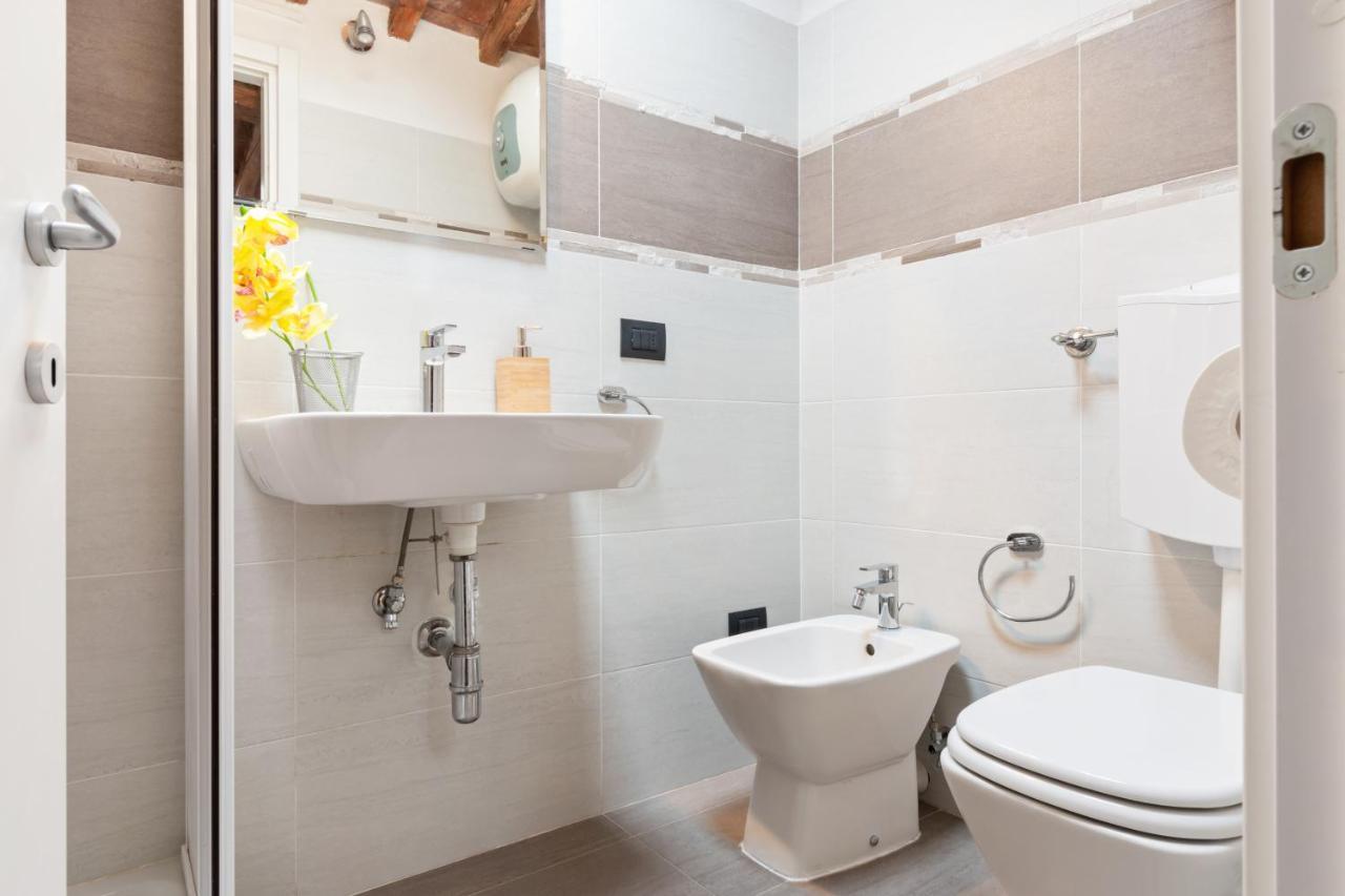 Modern Flat - 3 Mins From Duomo Square Florença